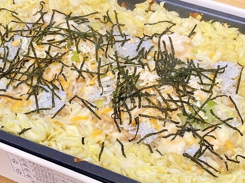 ホットプレートで作る！和風しらすチーズもんじゃ